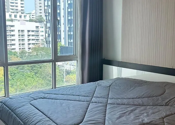 Spacious Sukhumvit Near Emquartier *