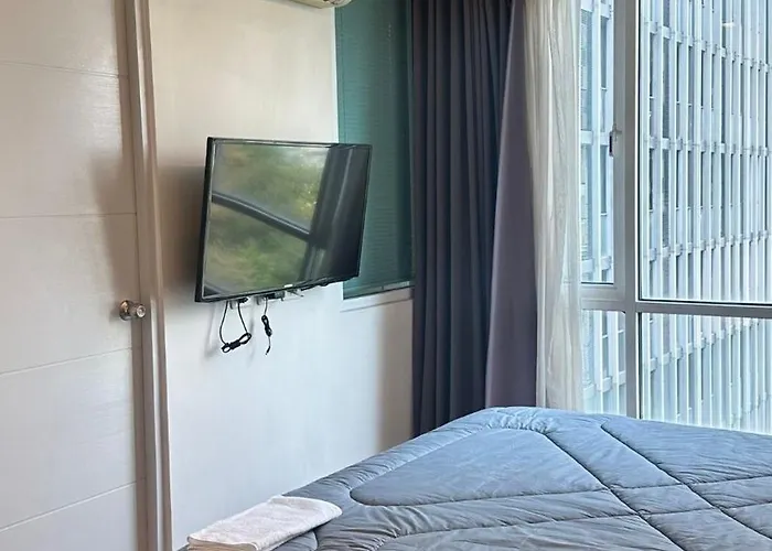 Spacious Sukhumvit Near Emquartier Apartment *