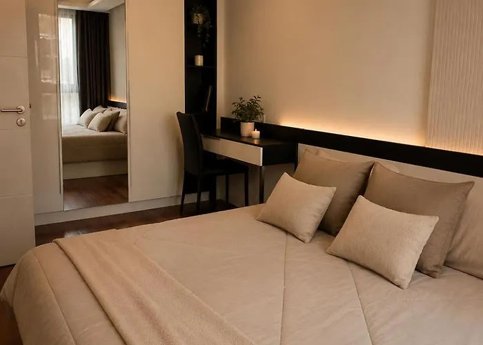 Spacious Sukhumvit Near Emquartier