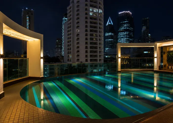Spacious Sukhumvit Near Emquartier * Bangkok